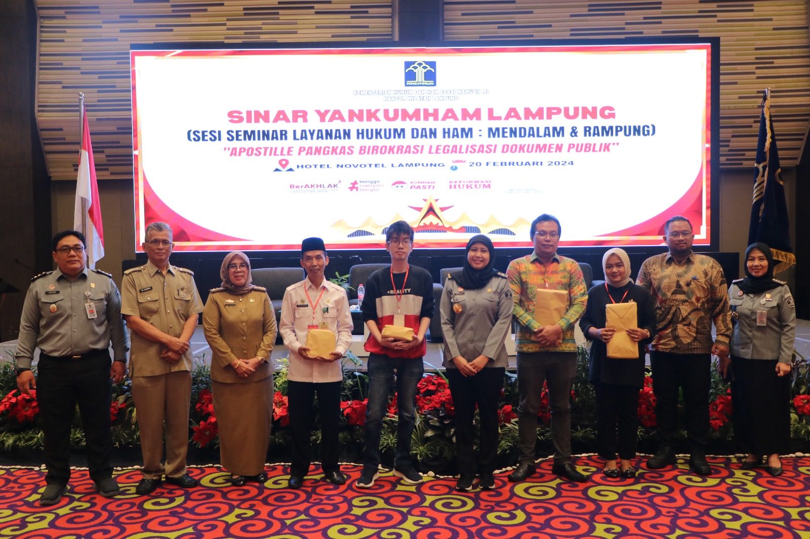 Lipsus 'Sinar Yankumham Lampung': Wow, Layanan Apostille Kini Terakses 126 Negara!