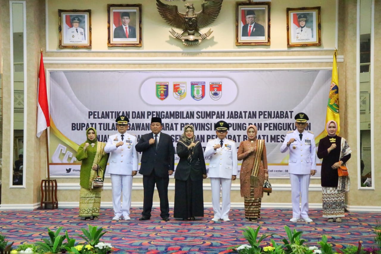 Gubernur Lampung Melantik dan Mengambil Sumpah Janji Jabatan Pj. Bupati Tulang Bawang Barat, Serta Mengukuhkan Pj. Bupati Pringsewu dan Pj. Bupati Mesuji