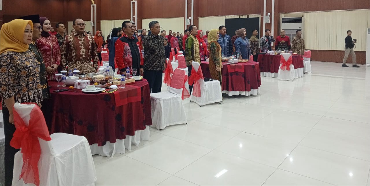 Walikota Bandar Lampung, Menghadiri Pisah - Sambut DANDIM 0410/KBL, Di Gedung Semergou