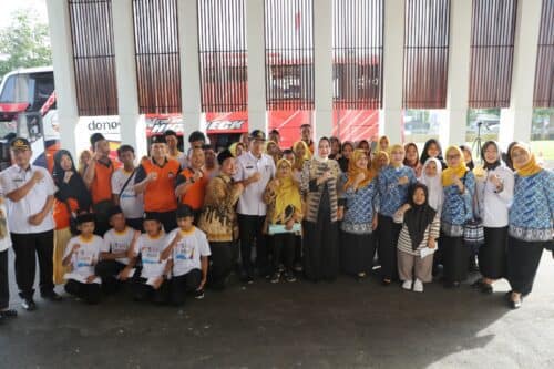 Ibu Riana Sari Arinal Lepas Peserta Jambore Nasional dan Rakernas I