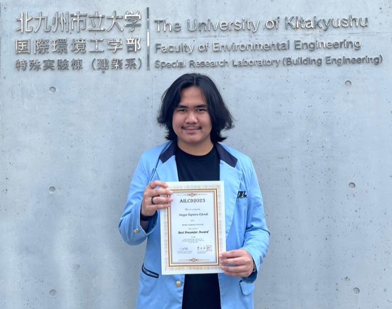 Mahasiswa Arsitektur UBL Raih Penghargaan “The Best Presenter” di Konferensi Internasional Jepang