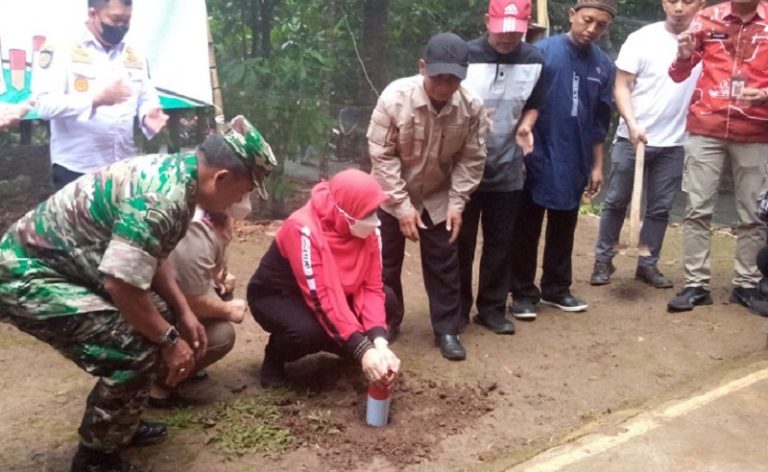 Wali Kota Eva Dwiana Menghadiri Gemapatas "Pasang Patok, Anti Cekcok, Anti Caplok"