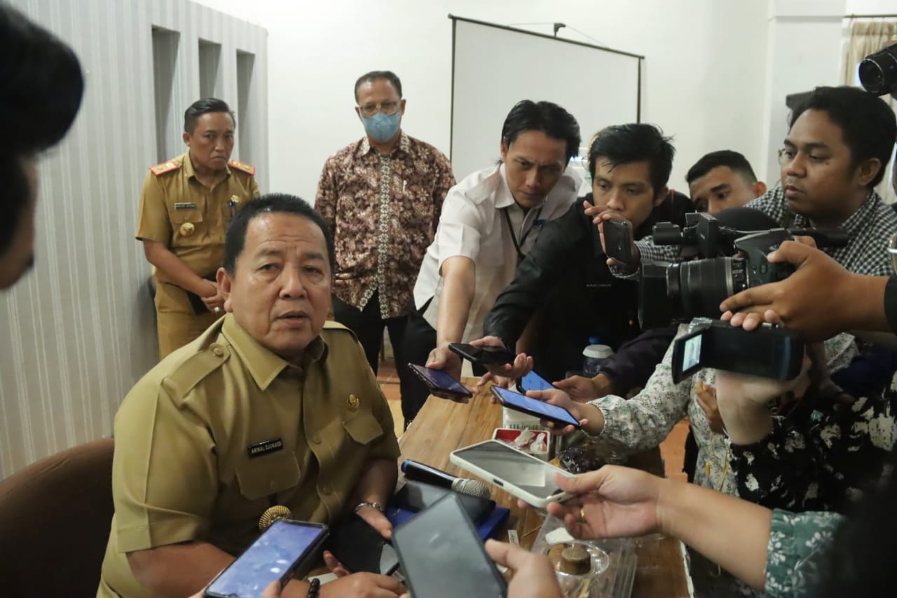 Gubernur Arinal Pimpin Rapat Pembahasan BUMDes Sebagai Badan Penggerak Tumbuhnya Usaha di Desa Untuk Mewujudkan Ekonomi Kerakyatan