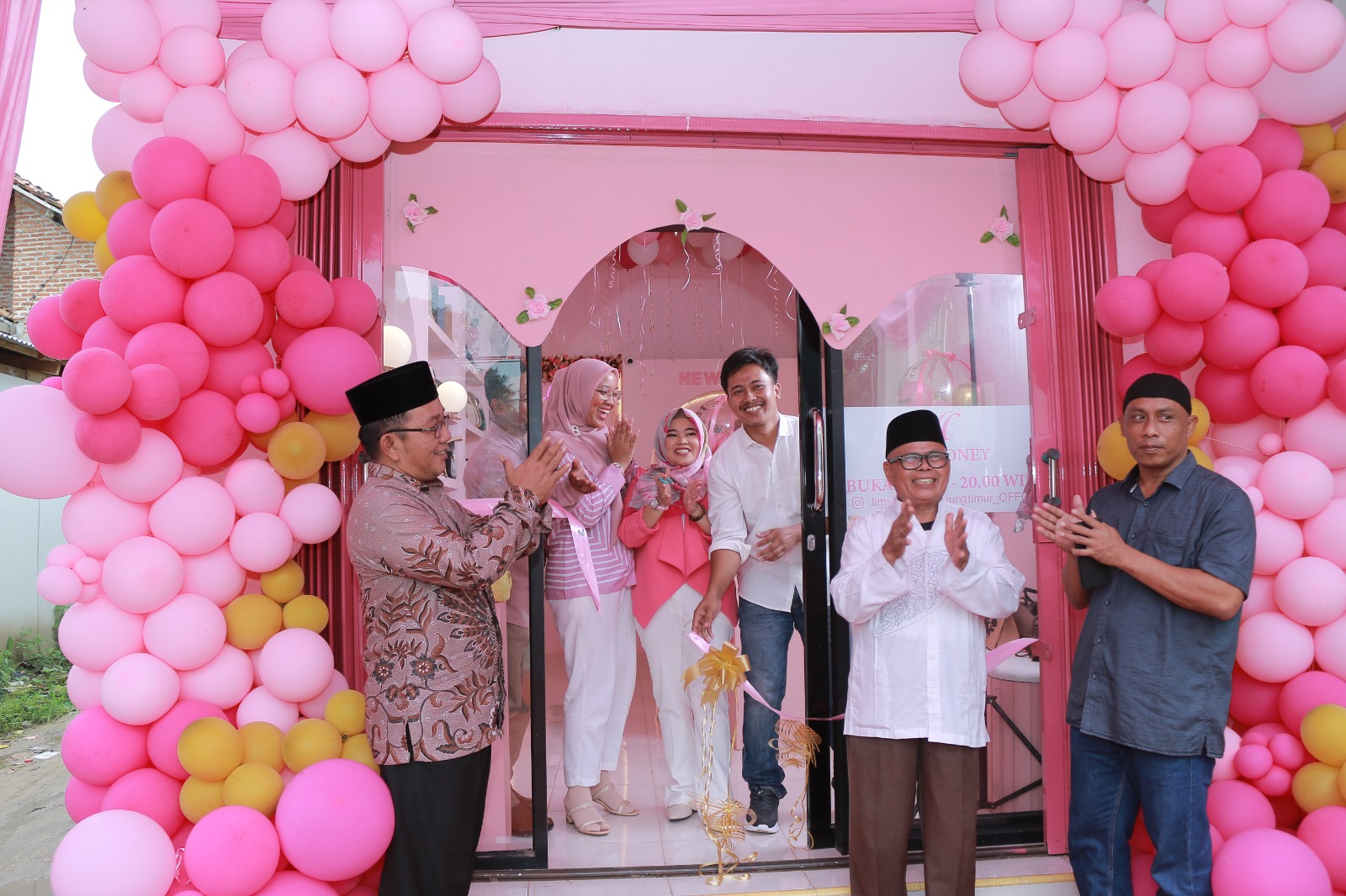 Produk Jims Honey Semakin Dikenal Masyarakat