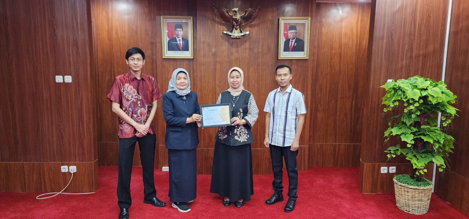 Terbesar Bayar Pajak Tahun 2022 Universitas Lampung Raih Penghargaan