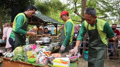 Mengulik Potensi HHBK Melalui Festival Wisata Hutan Lampung 2023