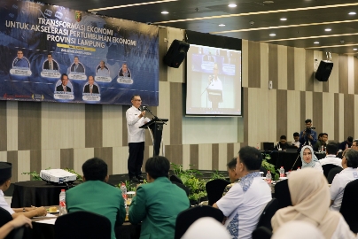 Sekda Provinsi Lampung Fahrizal Darminto Gelar Acara Dialog Publik di Hotel Novotel, Bandar Lampung