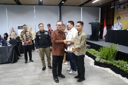 Sekdaprov Fahrizal Buka Rapat Forum Kadisdukcapil Provinsi dan Kabupaten/Kota se-Provinsi Lampung Tahun 2023, Hadirkan Narasumber Kadisdukcapil DKI Jakarta