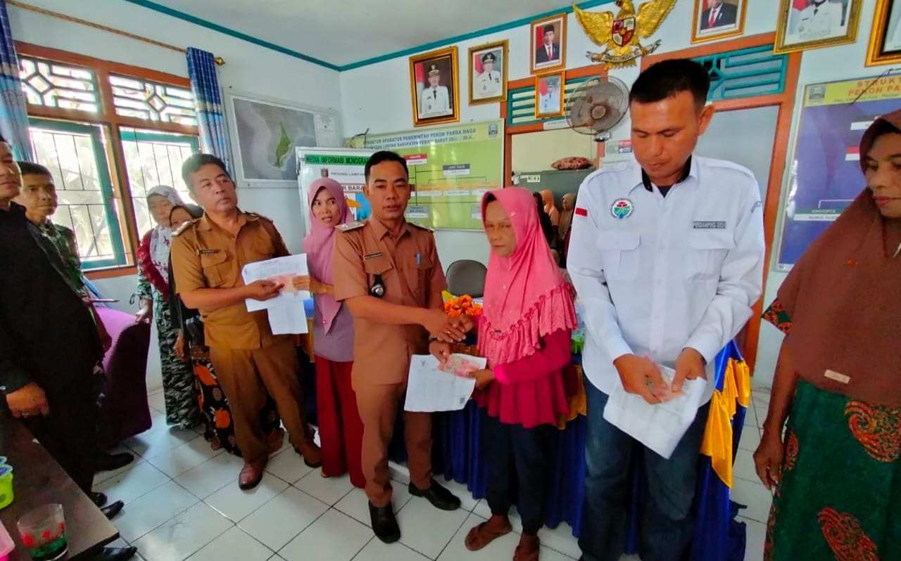 Pemerintah Pekon Pardahaga Salurkan Bantuan Langsung Tunai DD Tahap 3 dan Pembenahan Serta Pembinaan Aparatur Pekon