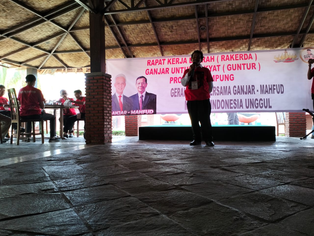 Pantun Unik Jenaka, Penasihat GUNTUR Lampung Bambang Irianto, Sepupu Ganjar Pranowo