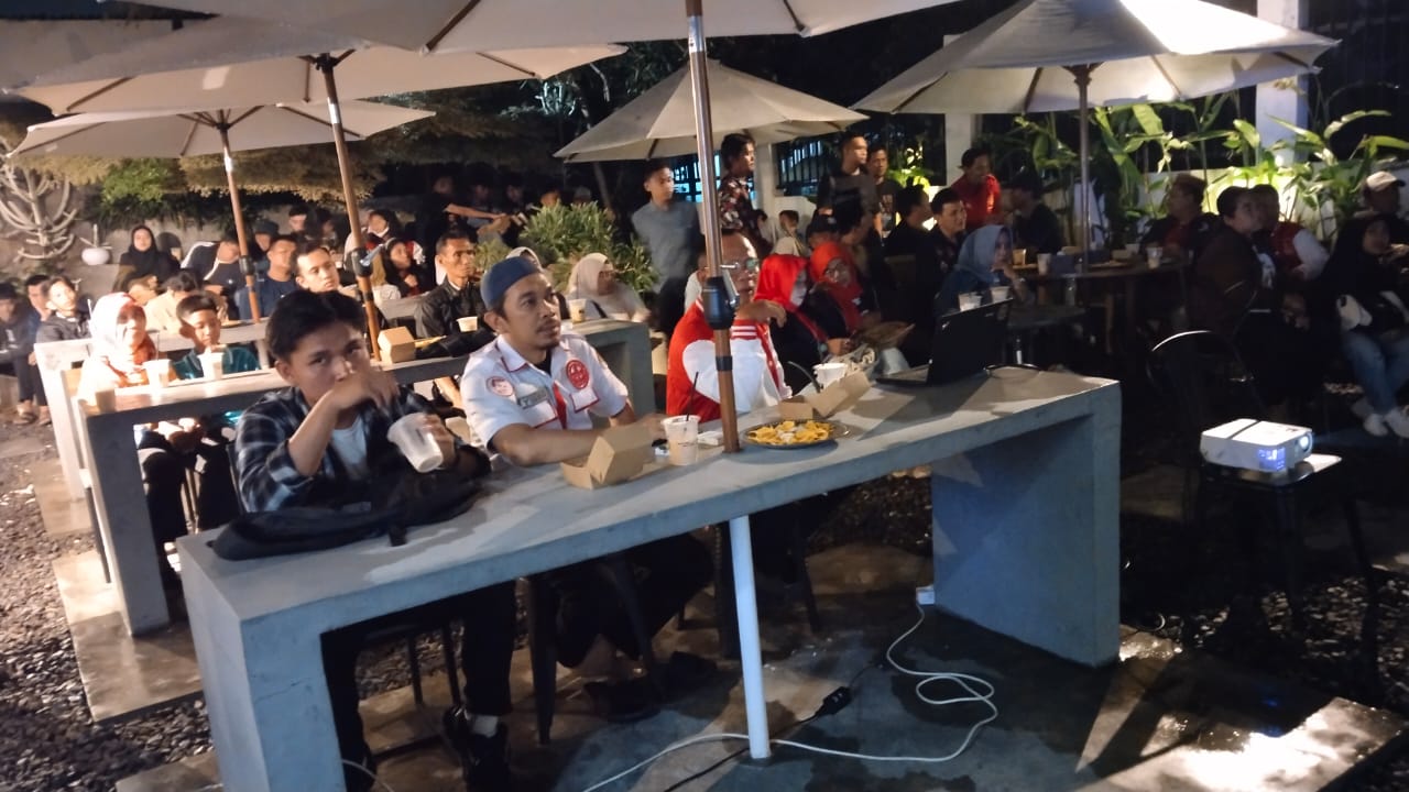 TPD Dan Para Relawan Ganjar Mahfud Lampung, Gelar Nobar di Muara Cafe and Space Bandar Lampung