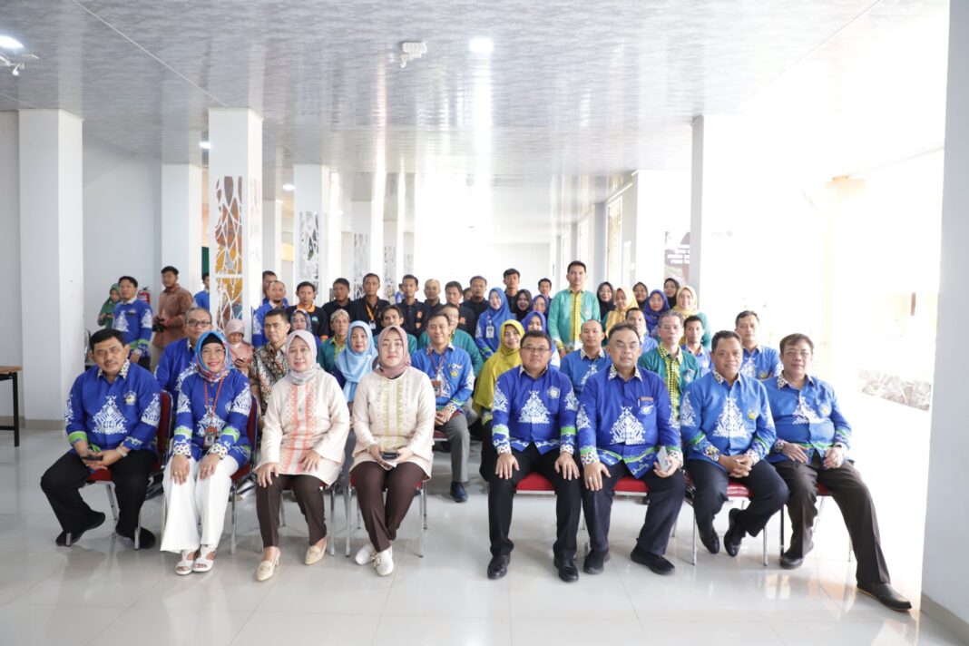 Rektor Universitas Lampung Sosialisasikan Keringanan UKT dan Dorong Prodi di FISIP Ajukan Jurnal Terindeks Scopus