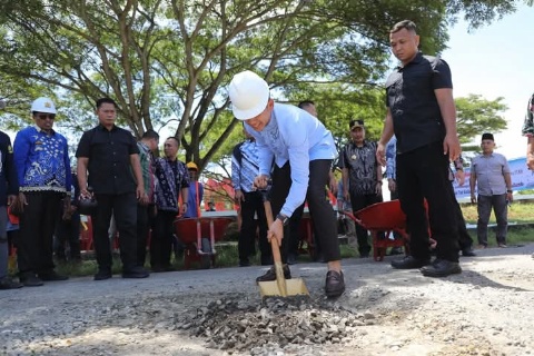 Bupati Egi Resmikan Groundbreaking Jalan Baru di Kalianda, Dorong Pertumbuhan Ekonomi dan Konektivitas Daerah