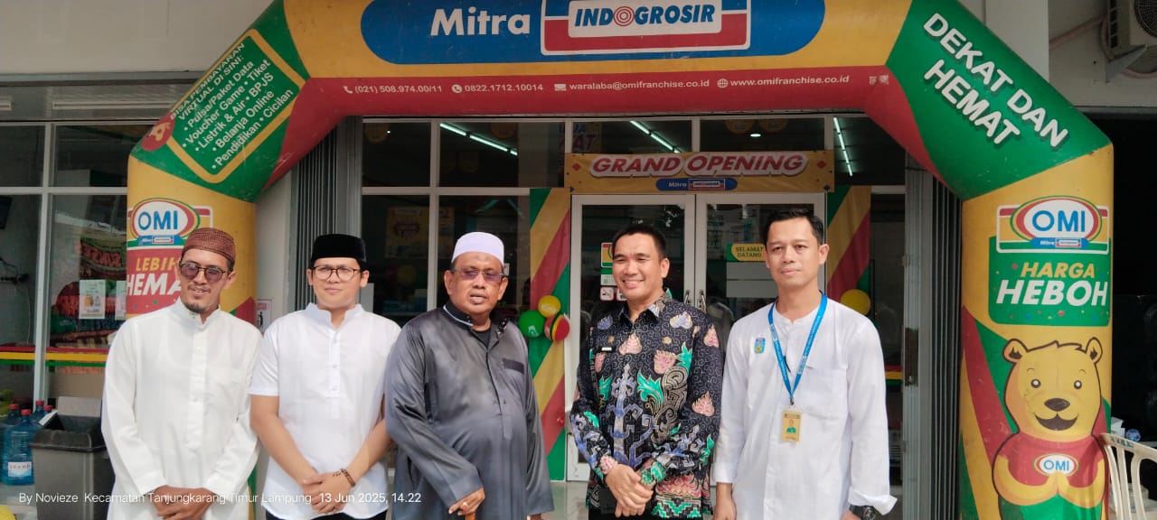 Pondok Pesantren Riyadhus Sholihin Resmikan RS Mart, Perkuat Kemandirian Ekonomi