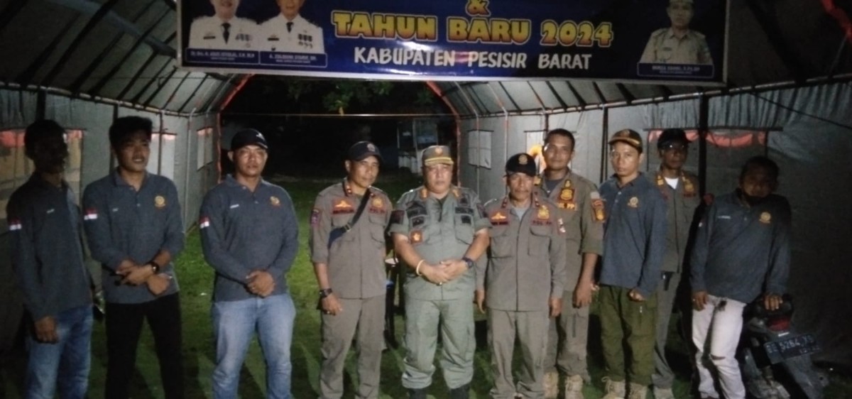 Patroli Destinasi Wisata Krui Pesisir Barat Menjelang Nataru 2024