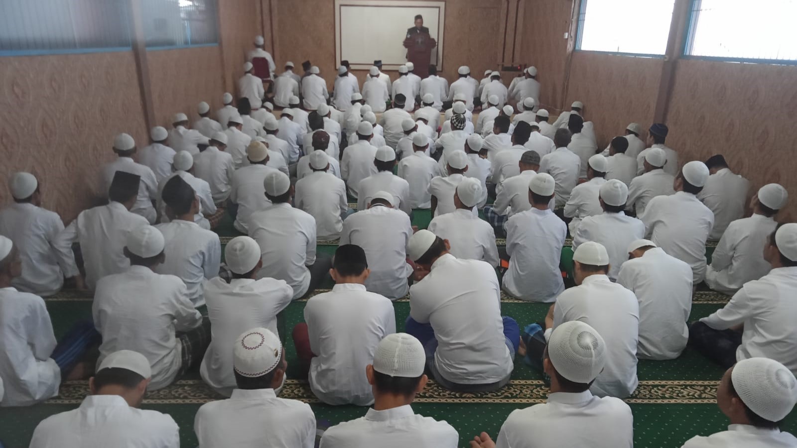 Rutan Krui Berbagi Kebahagiaan Idul Adha