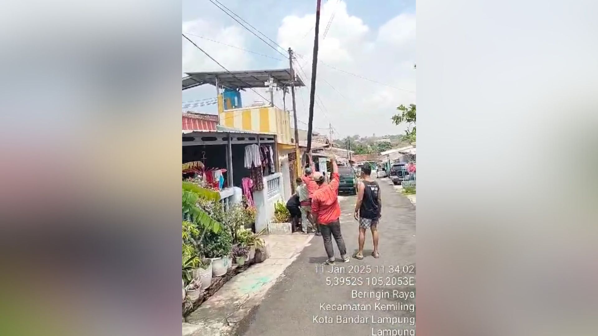 Kadis Perkim Bandar Lampung Tindak Tegas Penanaman Tiang Fiber Optik Ilegal