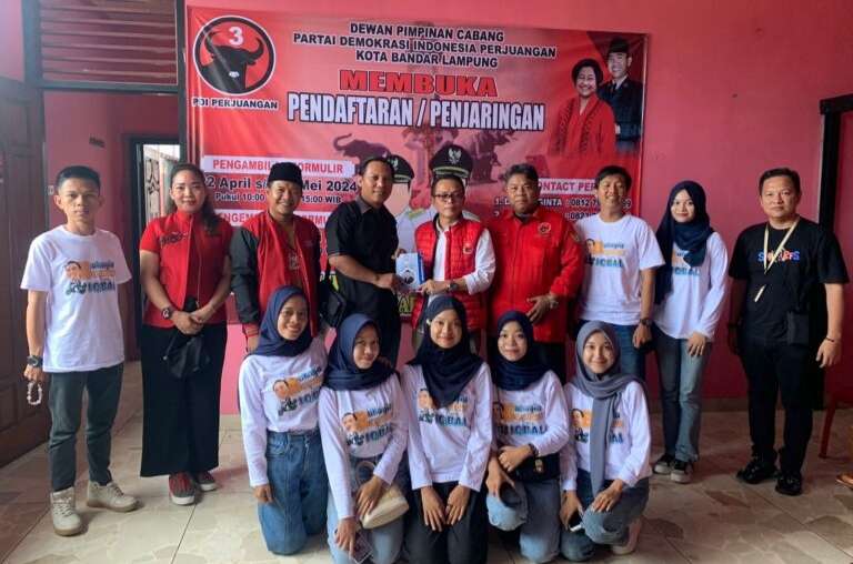 Tawarkan Konsep Bandarlampung Bahagia, Bung Iqbal Ambil Formulir Calon Walikota di PDIP