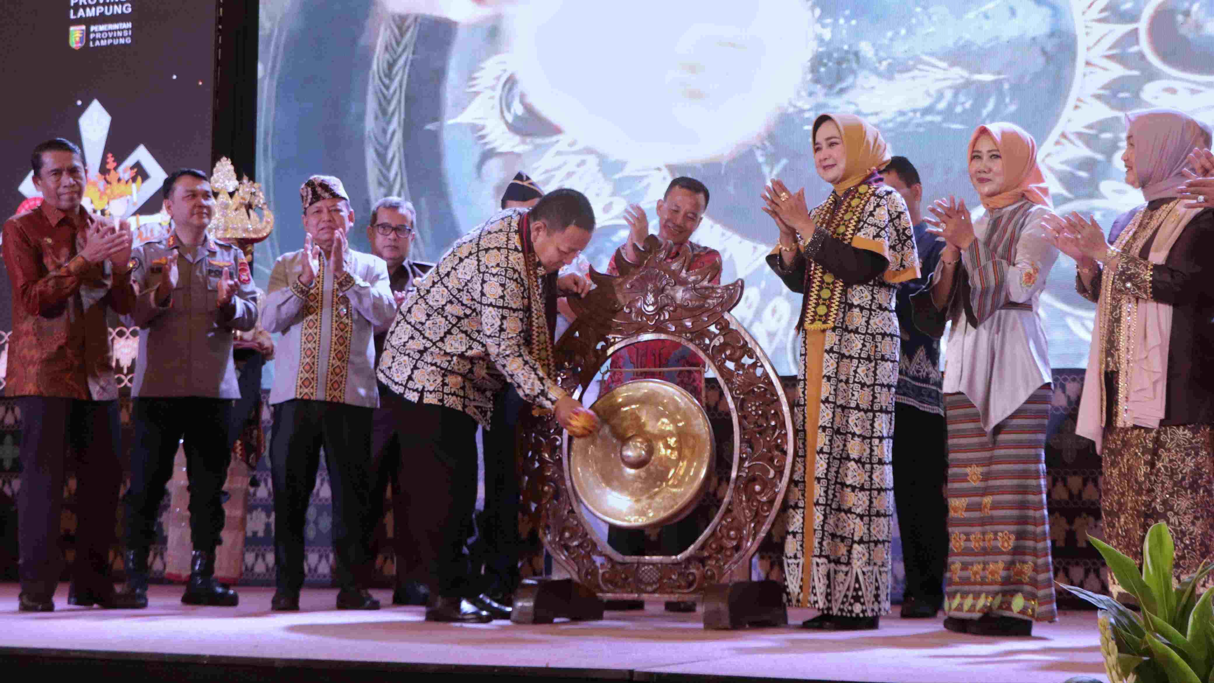 Lampung Craft 2024 Jadi Magnet Perhatian UMKM