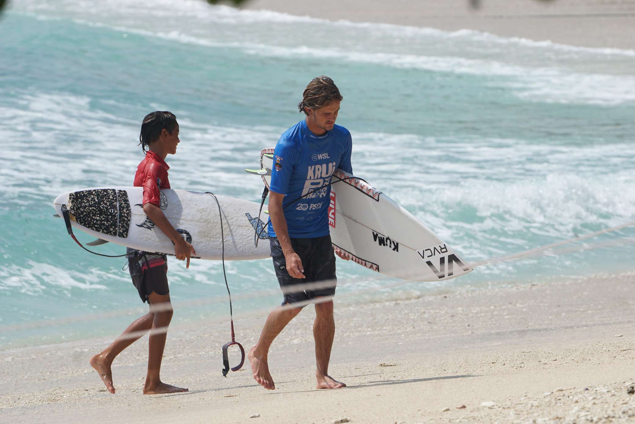 Surfer Seluruh Dunia Bersaing di Puncak WSL Krui Pro 2024