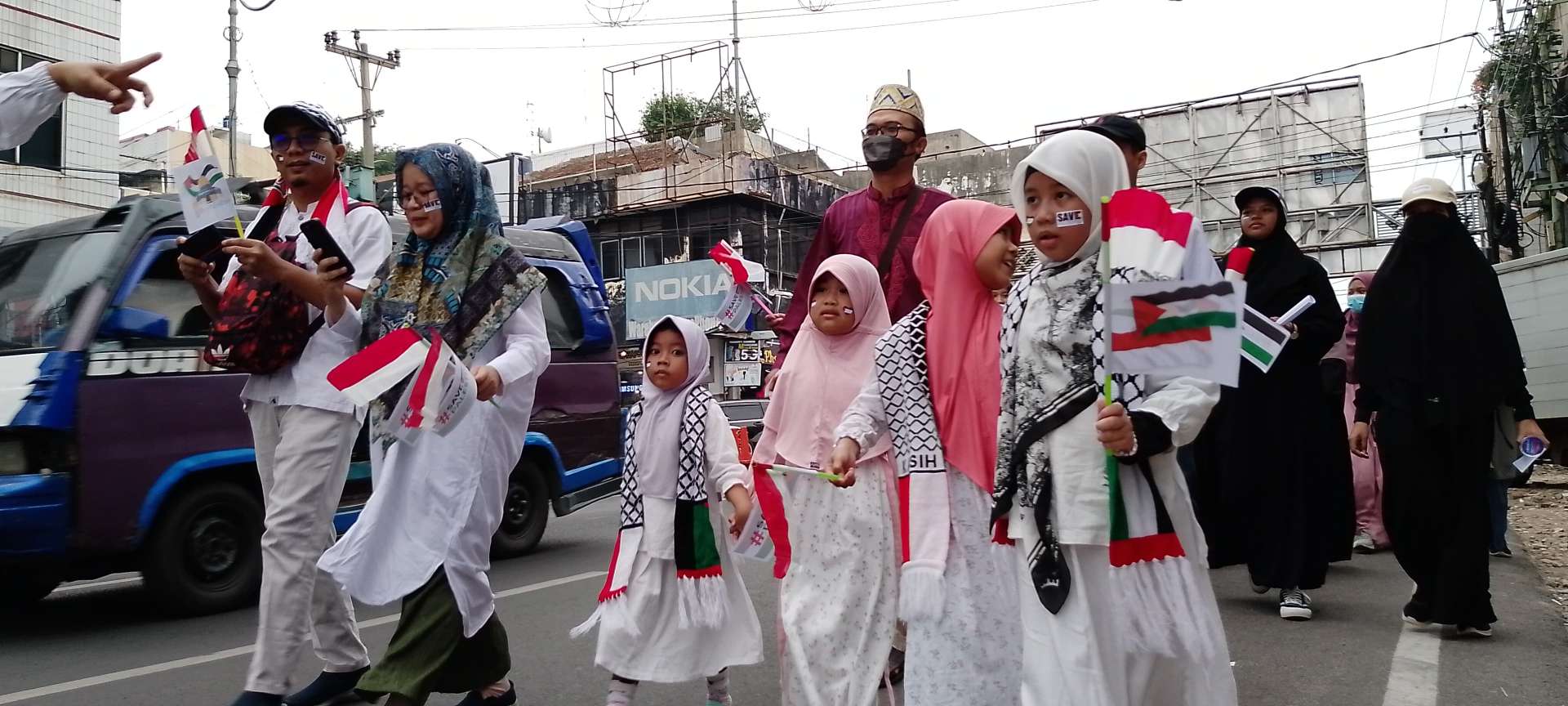 Jemaah Masjid Al Iman Rajabasa Partisipasi di Aksi Bela Palestina