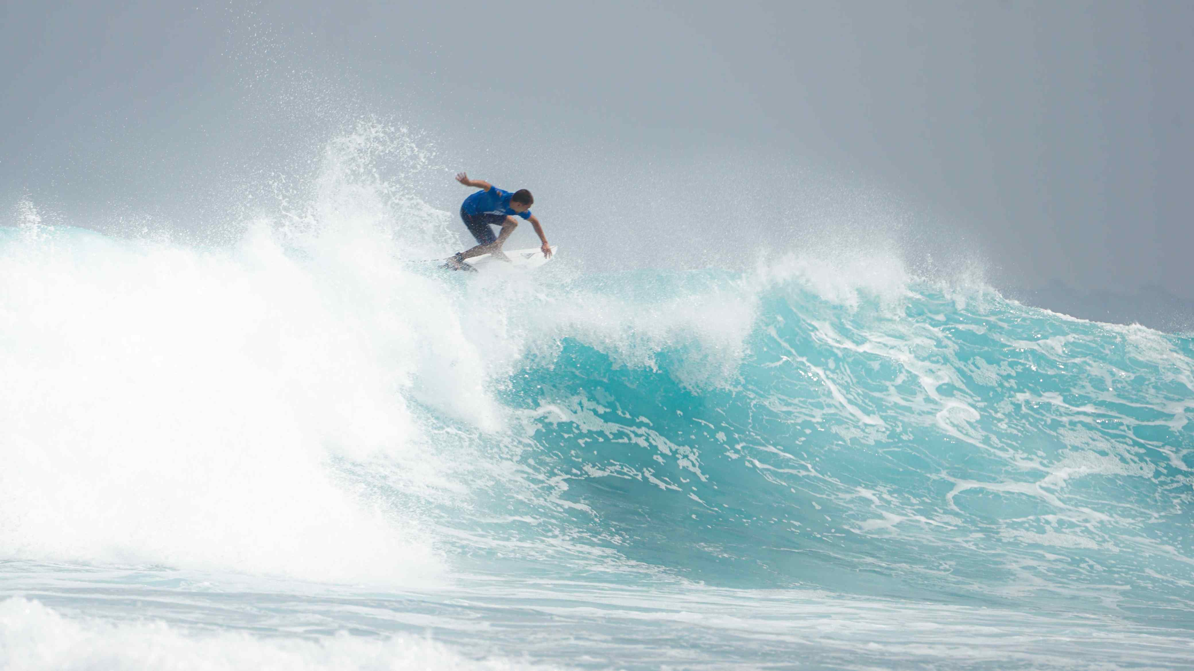 WSL Krui Pro 2024: Dua Surfer Indonesia Gagal ke Perempat Final