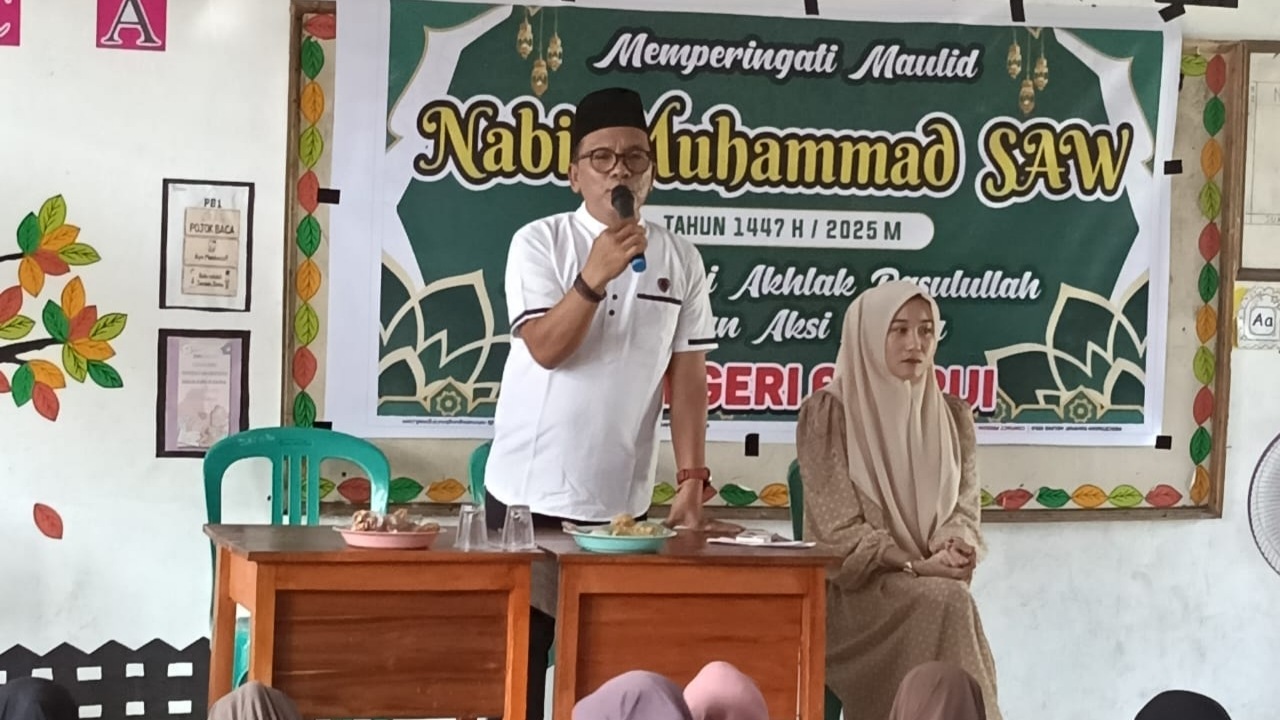 Maulid Nabi di SDN 66 Krui, Ajak Siswa Teladani Akhlak Rasulullah