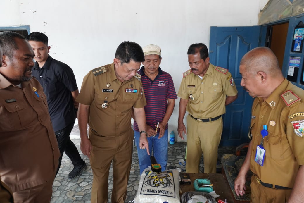 Pj Bupati Tubaba Turun Langsung Pantau Ketersediaan Beras