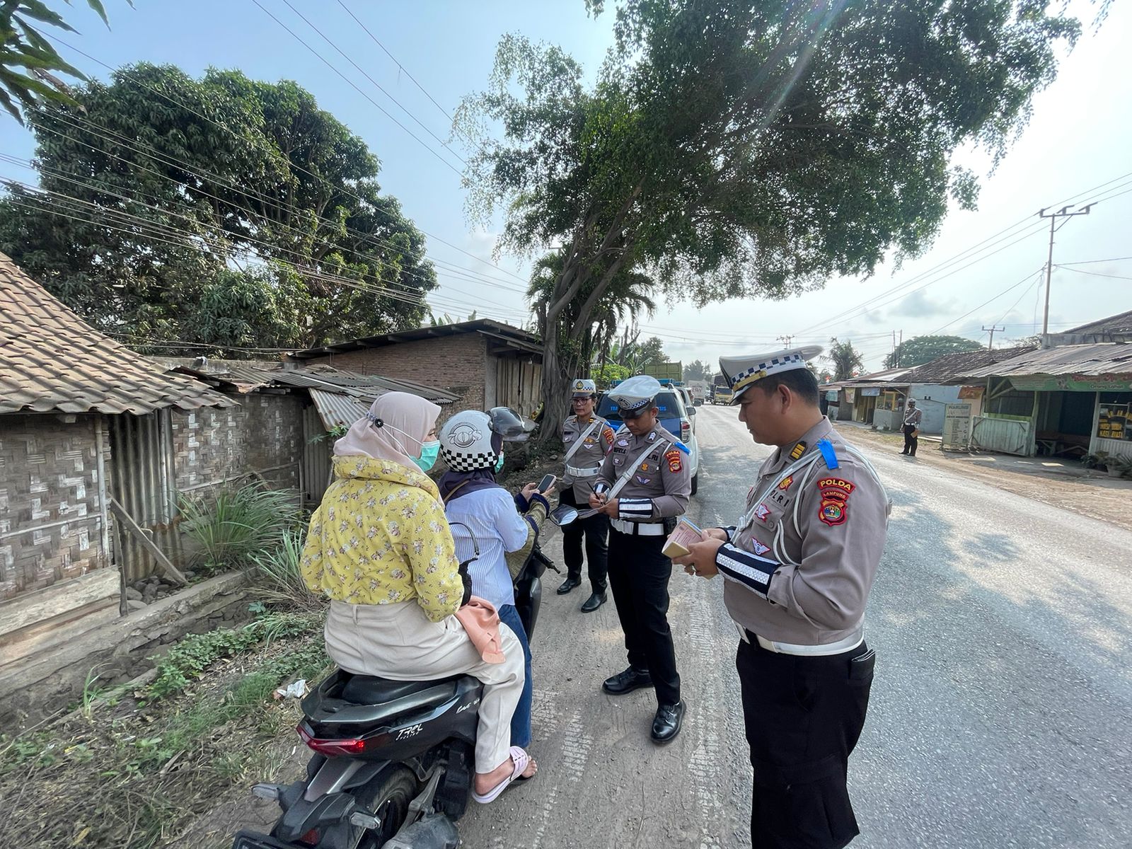 1965 Pelanggar Lalu Lintas Terjaring Operasi Patuh Krakatau 2024
