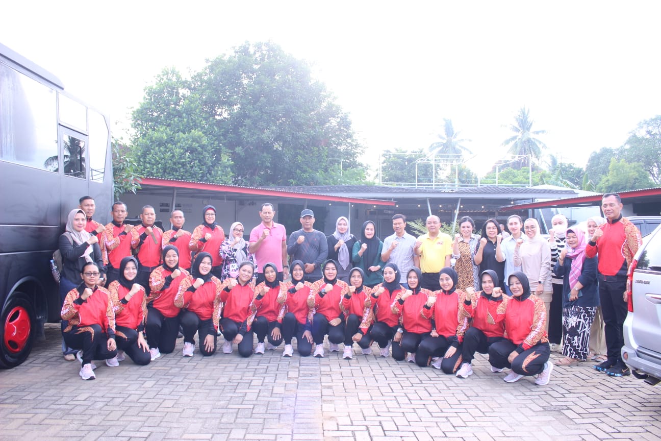 Wakapolda Sumsel Lepas Kontingen Bola Voli Bhayangkari