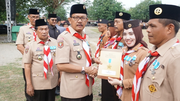 Bupati Pesisir Barat Tekankan Peran Pramuka dalam Membentuk Generasi Muda Berkarakter