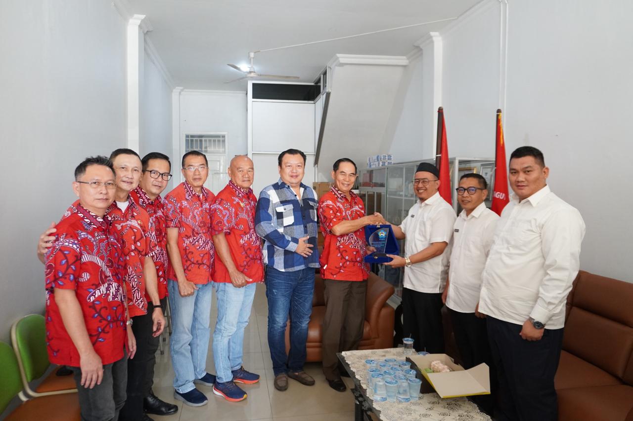 PSMTI Lampung Raih Penghargaan atas Dedikasi Tinggi dalam Donor Darah