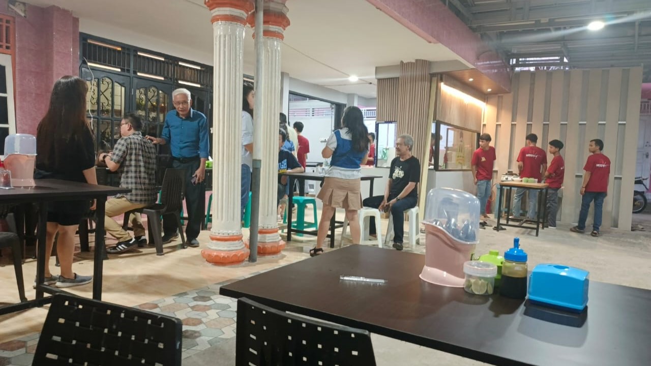 Soto-Sop-Sate Bang Asnawir 588 Resmikan Cabang Ketiga di Palembang