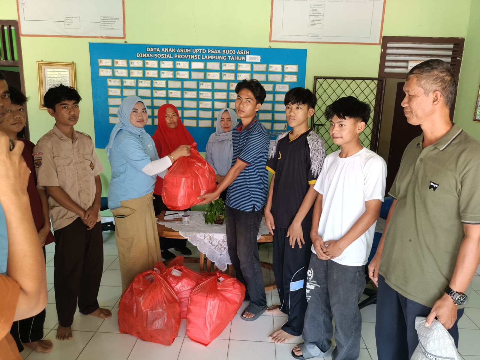 Jumat Berkah, JMSI Lampung Tebar Kebaikan di Gunung Sulah