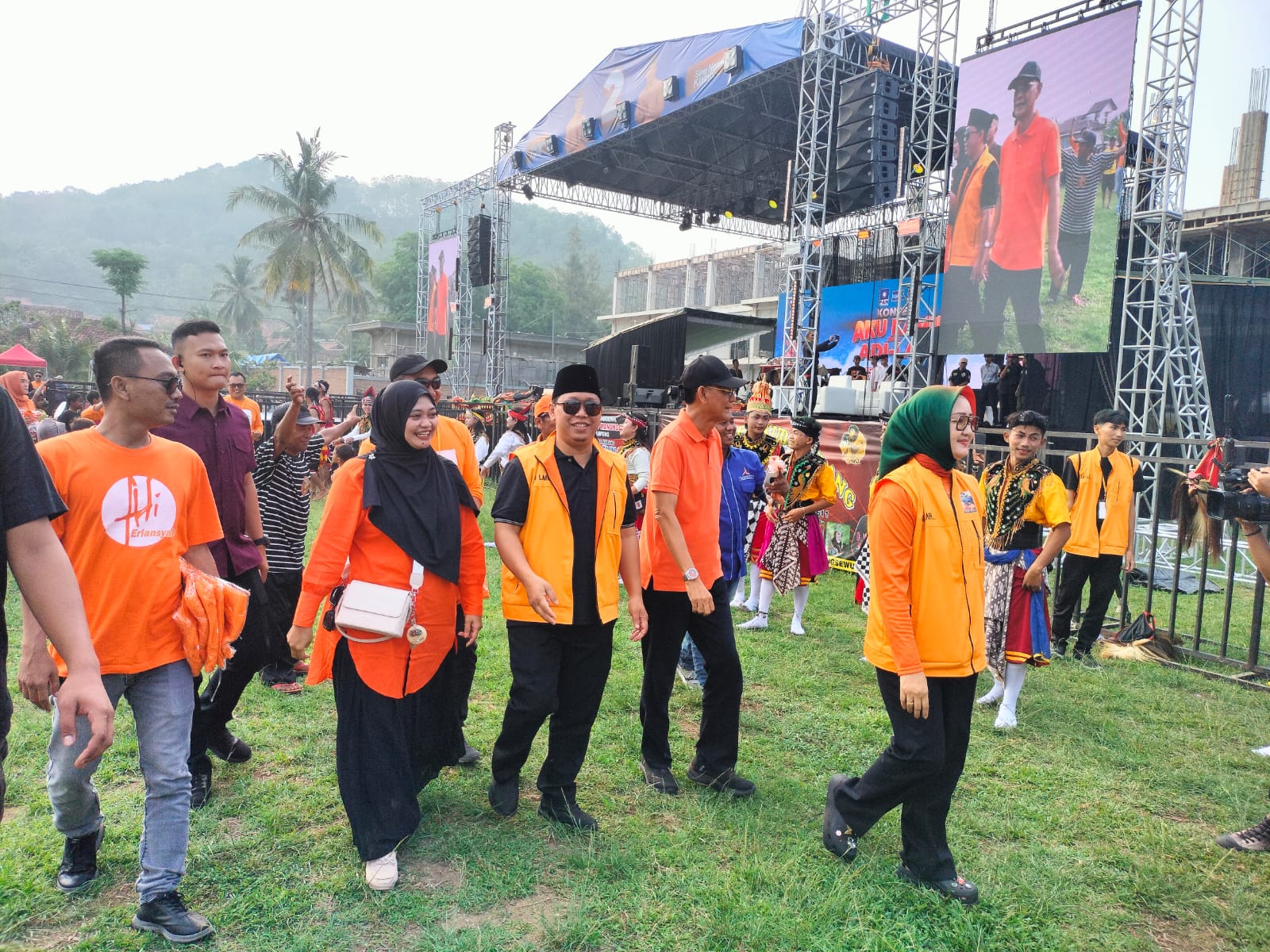 Antusiasme Tinggi Warnai Kampanye Akbar Erlansyah-Hisbullah di Gadingrejo