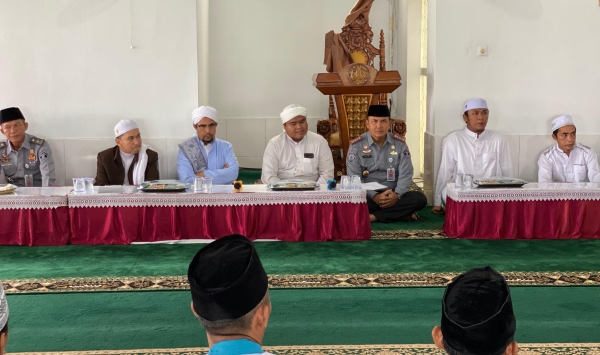 Syekh Muhammad Bin Abu Bakar Berikan Inspirasi Bagi Warga Binaan Lapas Narkotika Bandar Lampung