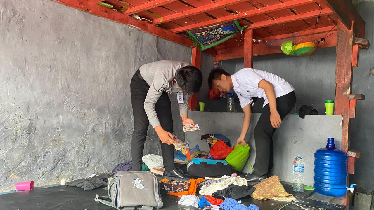 Rutan Krui Gelar Razia Kamar Hunian, Sejumlah Barang Diamankan