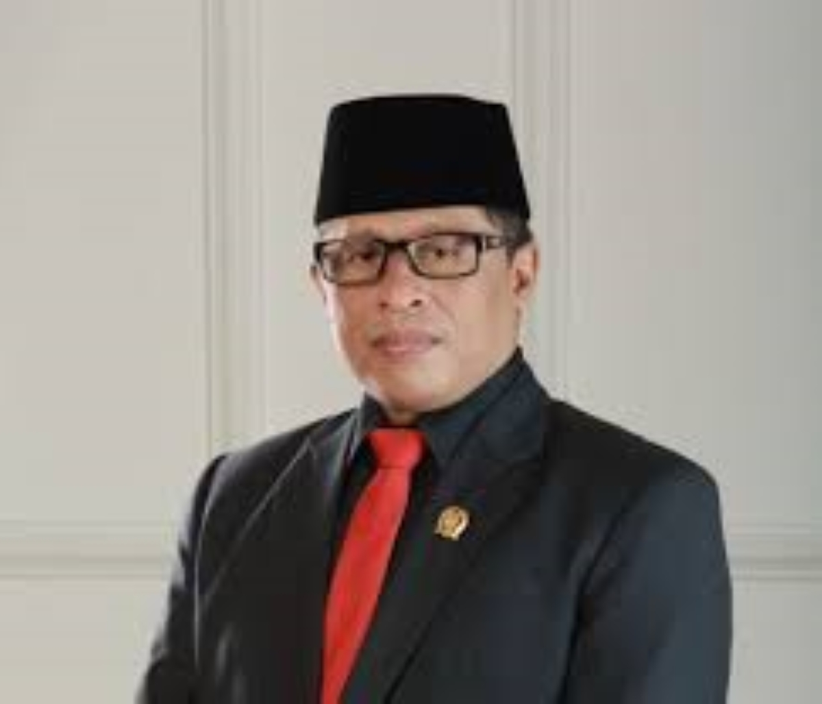 Wakil Ketua DPRD Bandar Lampung Soroti Maraknya Pemasangan Fiber Optik Ilegal