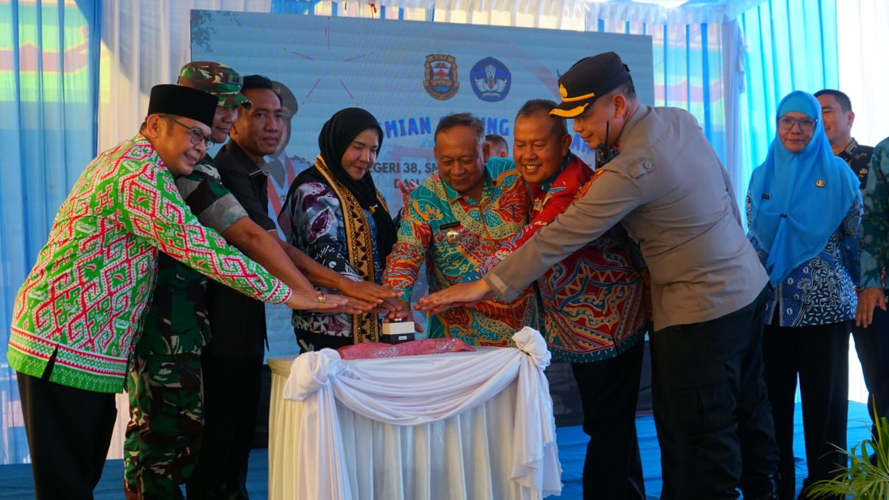 Eva Dwiana Resmikan Empat Gedung Sekolah Baru di Bandar Lampung