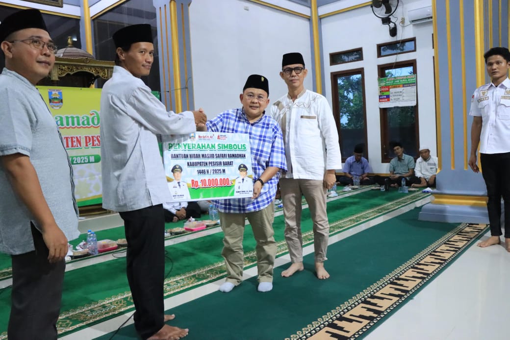 Wakil Bupati Pesisir Barat Ajak Masyarakat Pererat Ukhuwah di Safari Ramadhan Bengkunat