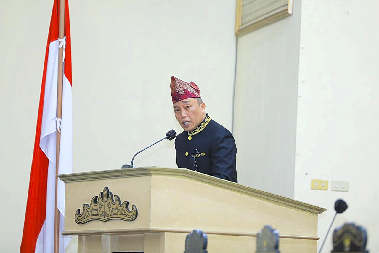 Bupati Tulang Bawang Qudrotul Ikhwan Hadiri Rapat Paripurna DPRD Rangka Peringatan HUT Tulang Bawang Ke-28 Tahun