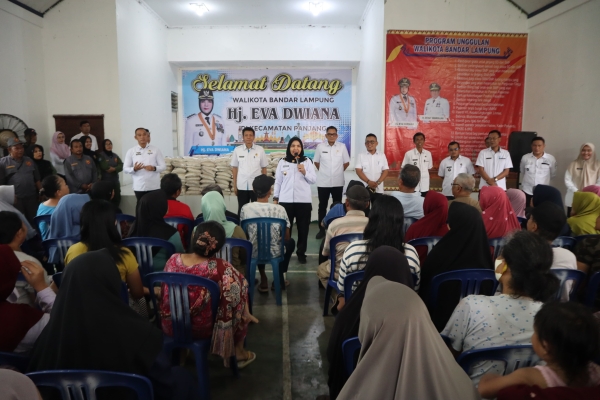 Ratusan Ton Beras Disalurkan Pemerintah Kota Bandar Lampung untuk Warga Jelang Idul Fitri