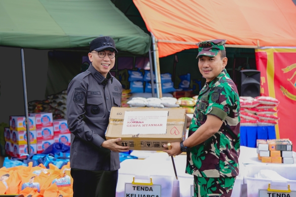 Pemprov Lampung dan Brigif 4 Marinir Salurkan Bantuan untuk Korban Gempa Myanmar