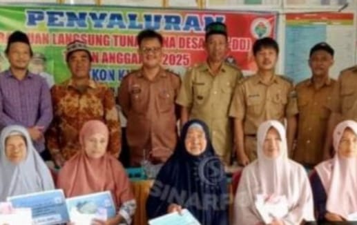 BLT-DD Tahap I 2025 Disalurkan di Kebuayan, 10 KPM Terima Bantuan