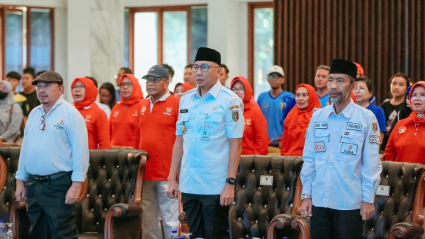 Gubernur Lepas 250 Kontingen Lampung untuk Fornas VIII