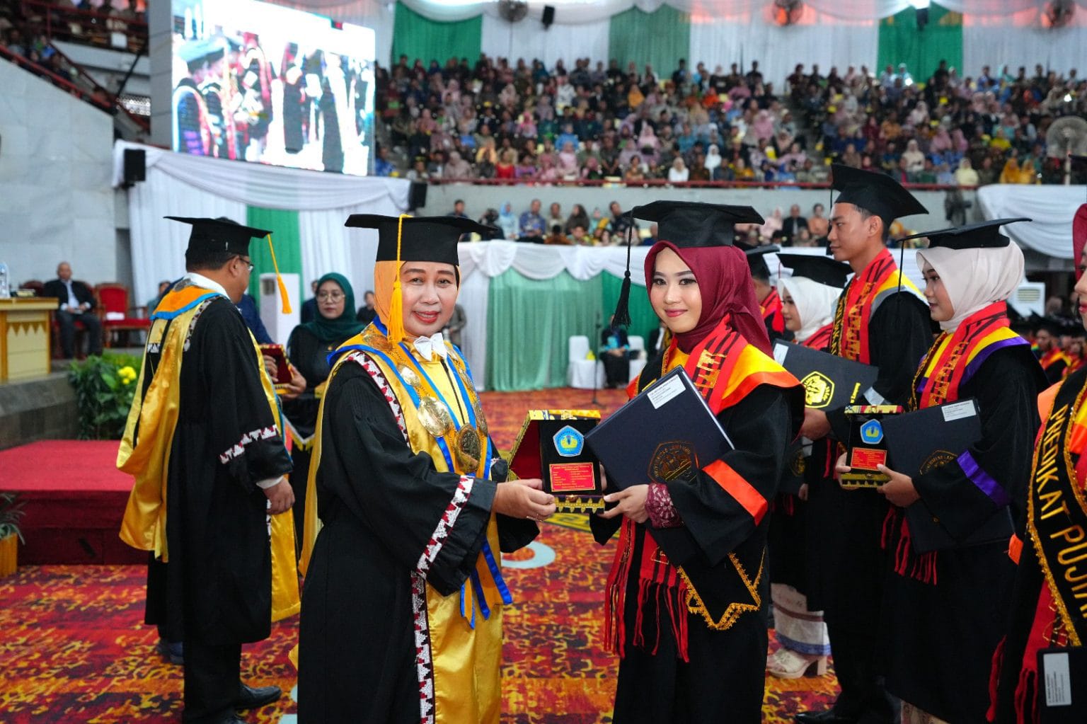 Wisuda Periode Enam Unila, 1.112 Alumni Siap Jelajahi Dunia Kerja