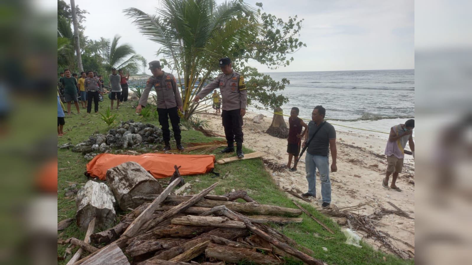 Mayat Mengambang di Pantai Pelabuhan Jaoh Pesisir Barat Gegerkan Warga