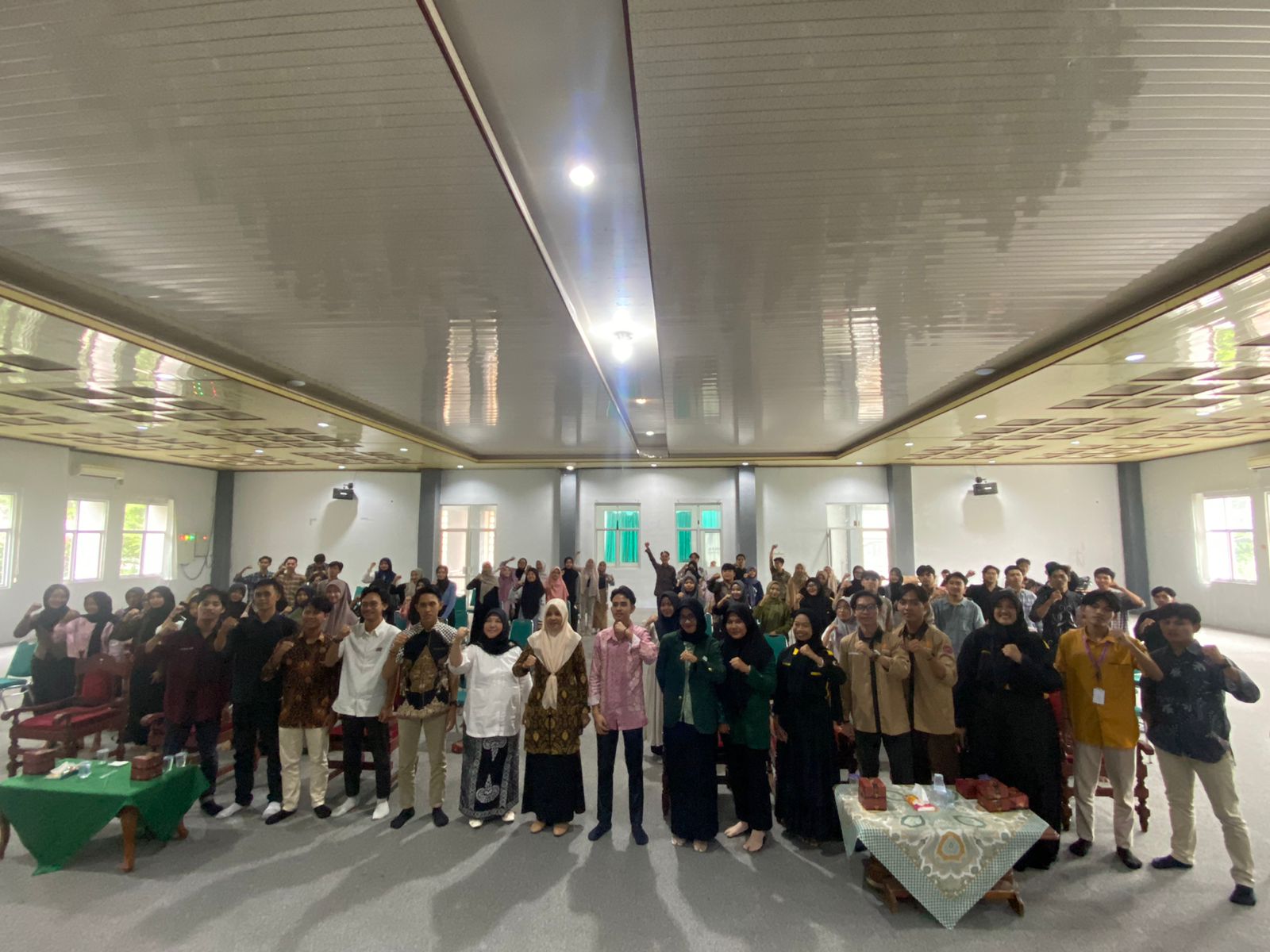 SEMA FS UIN RIL Mengadakan Seminar Kepemimpinan