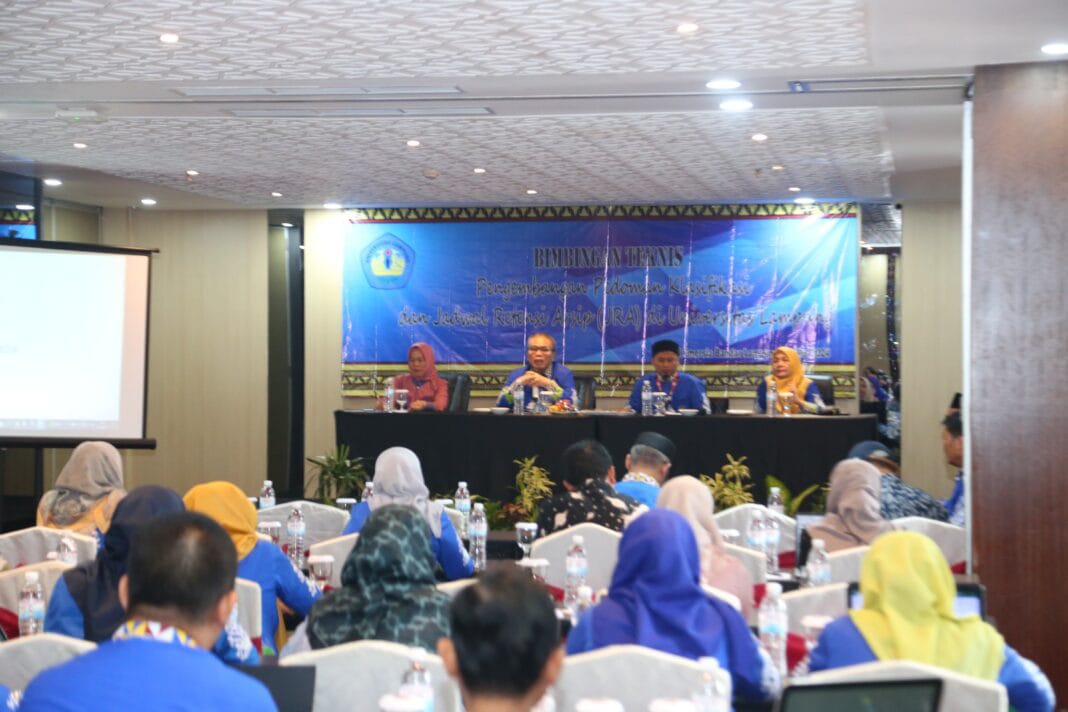 UPT Kearsipan Unila Gelar Bimtek Pengembangan Pedoman Klasifikasi dan JRA