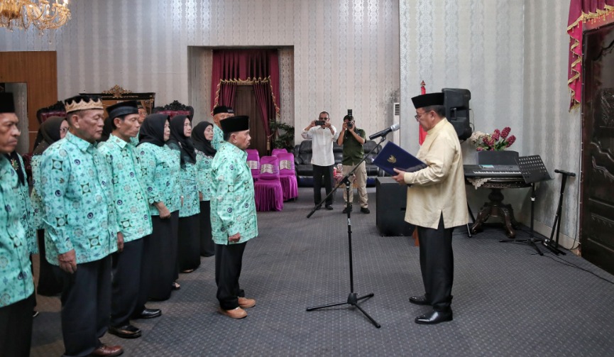 Gubernur Kukuhkan Djonis Idris Jadi Ketua PPI Lampung Utara